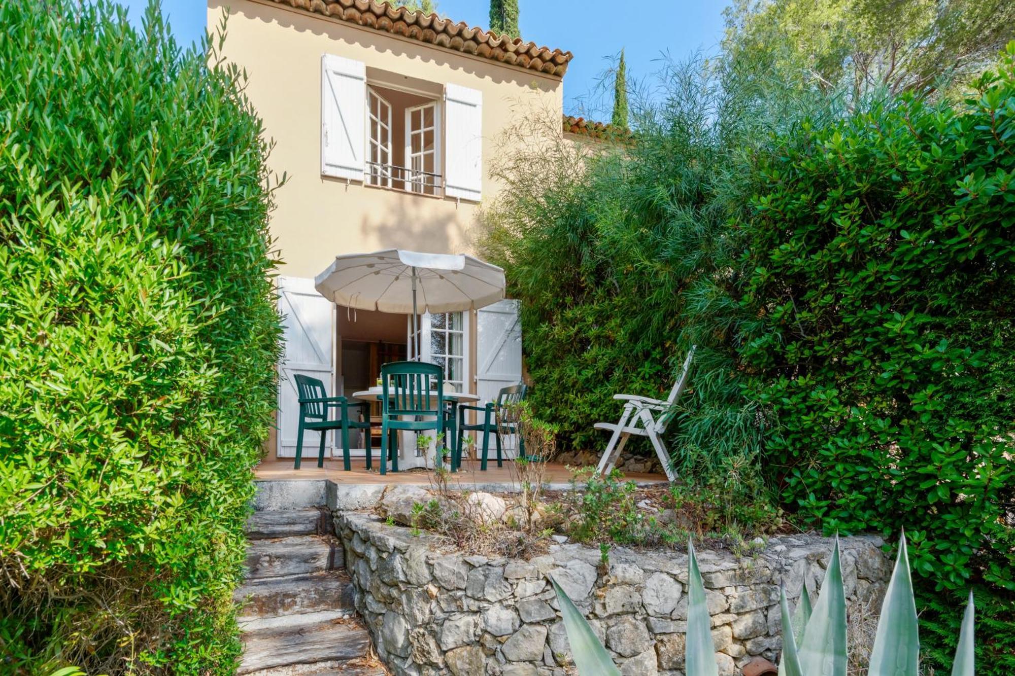 Residence Partenaire Le Domaine De Garlande キャバレール・シュル・メール エクステリア 写真