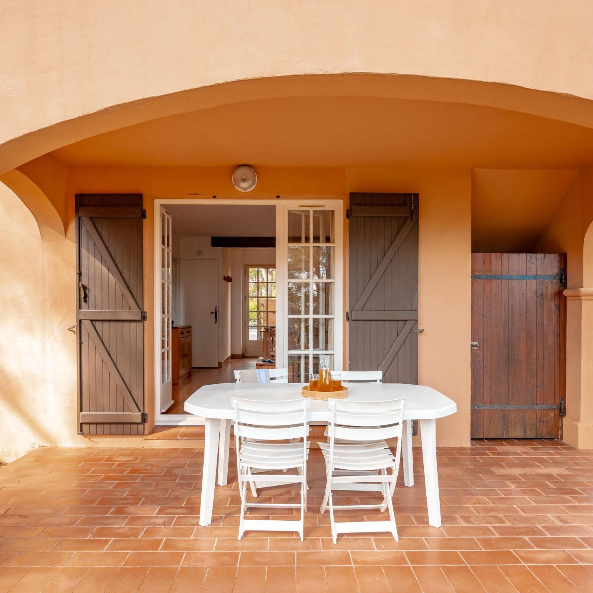 Residence Partenaire Le Domaine De Garlande キャバレール・シュル・メール エクステリア 写真