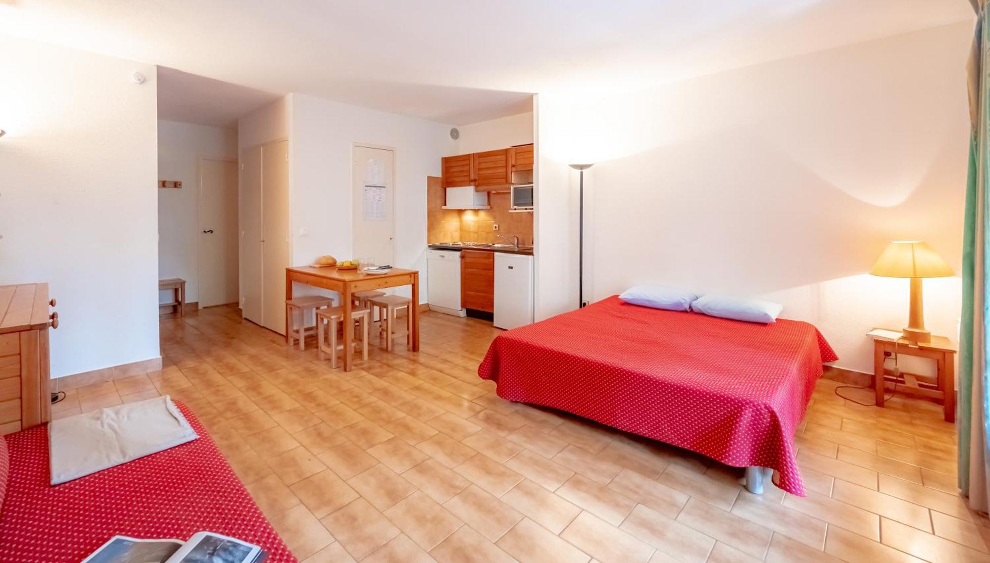 Residence Partenaire Le Domaine De Garlande キャバレール・シュル・メール エクステリア 写真