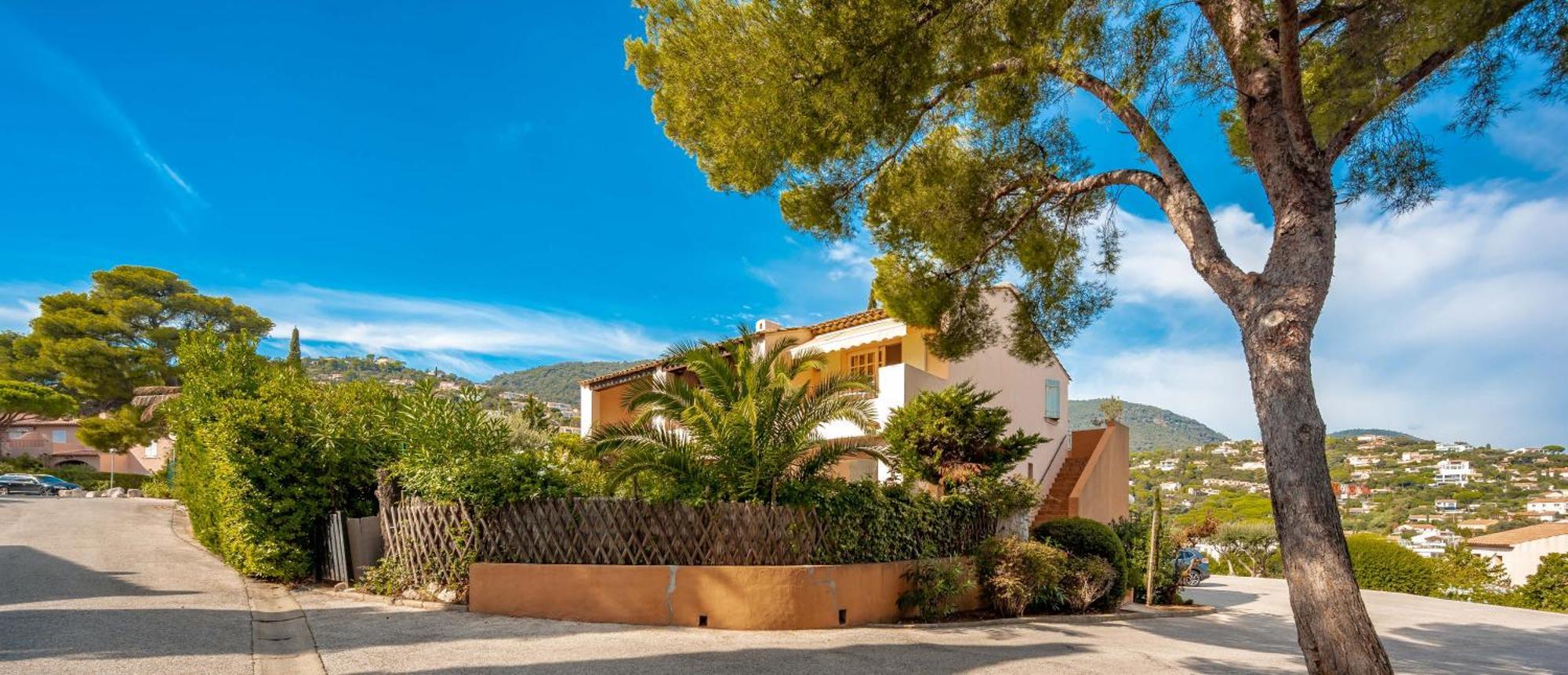 Residence Partenaire Le Domaine De Garlande キャバレール・シュル・メール エクステリア 写真